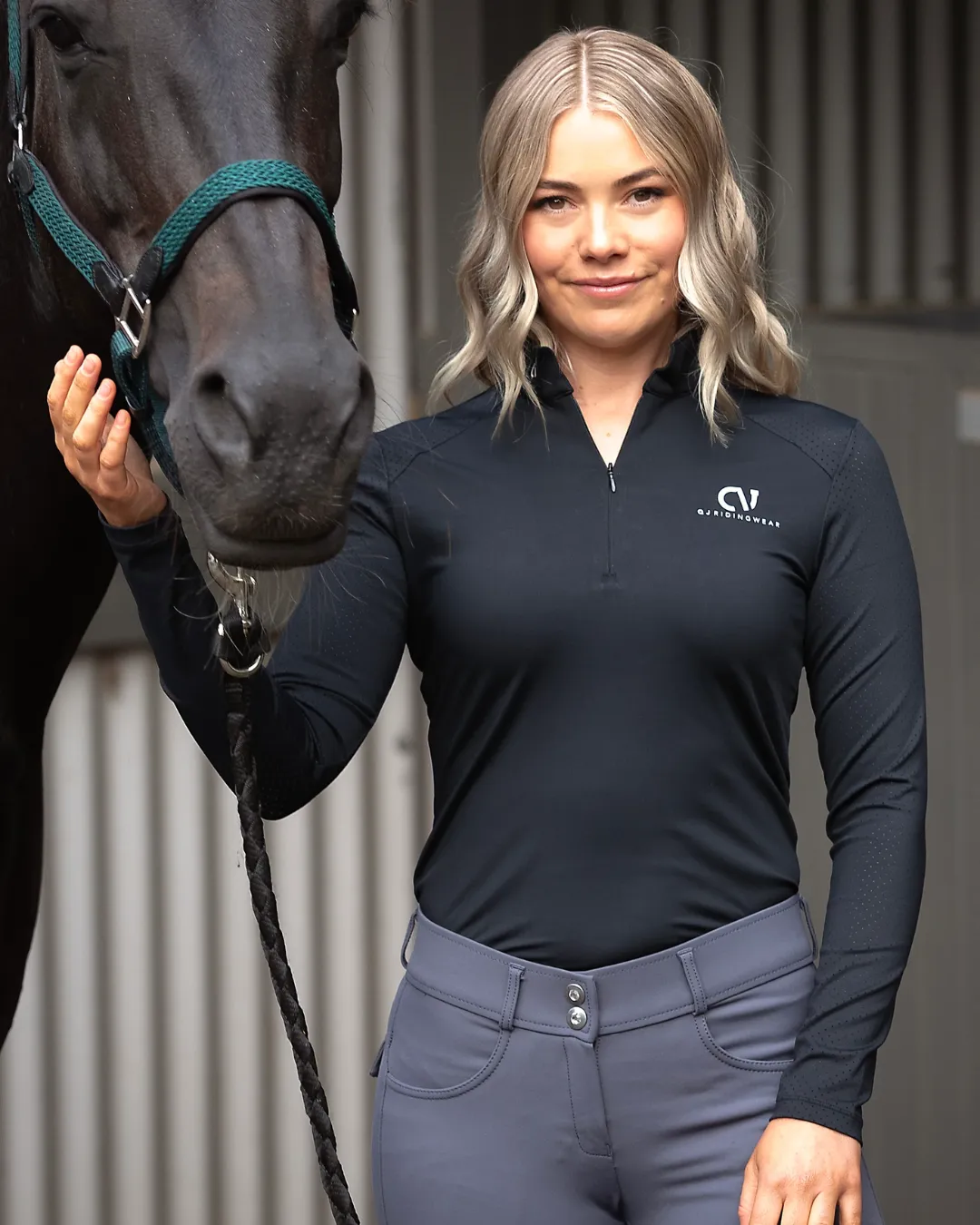 Black Elle long sleeve training shirt