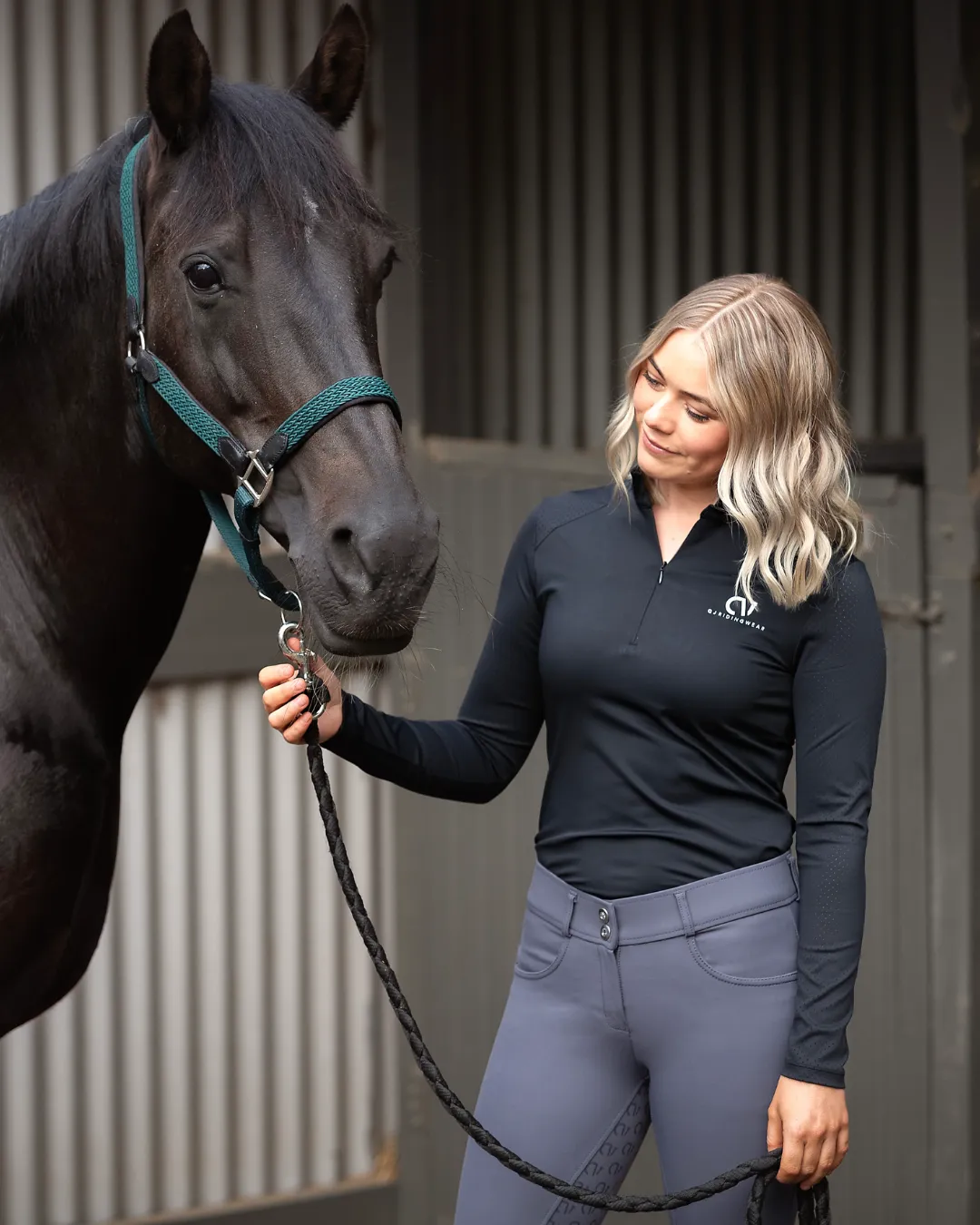 Black Elle long sleeve training shirt