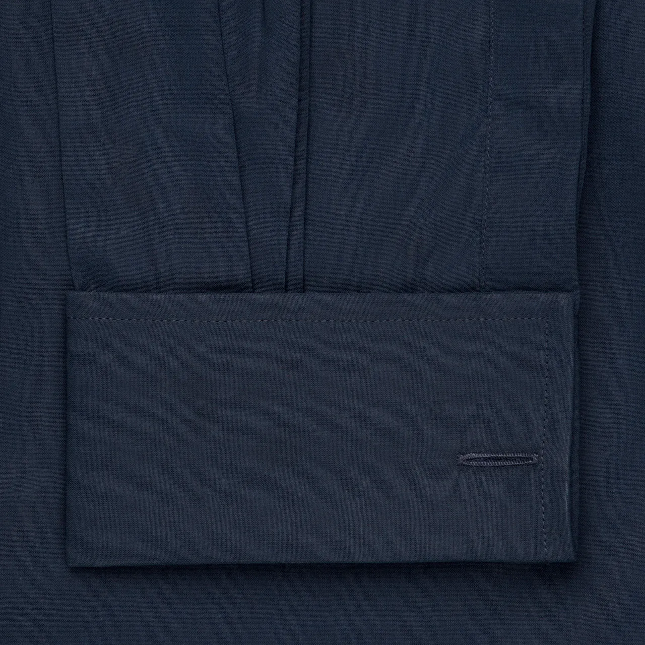 Classic Fit Hand Pleated Voile Double Cuff Dress Shirt in Navy